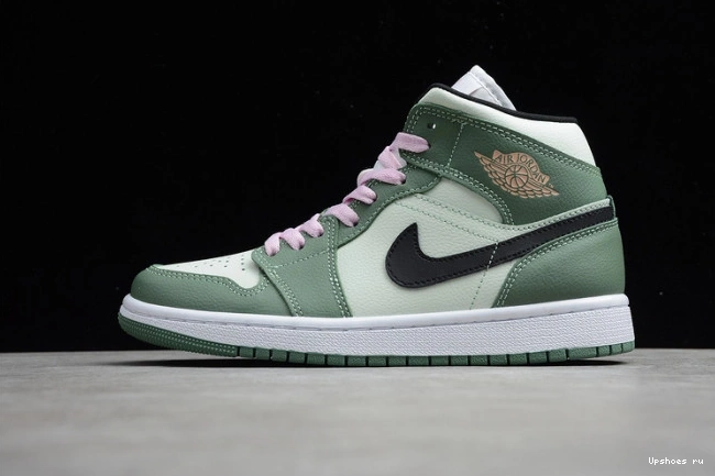 CZ0774-300 1 Jordan Mid Green Dutch 0719